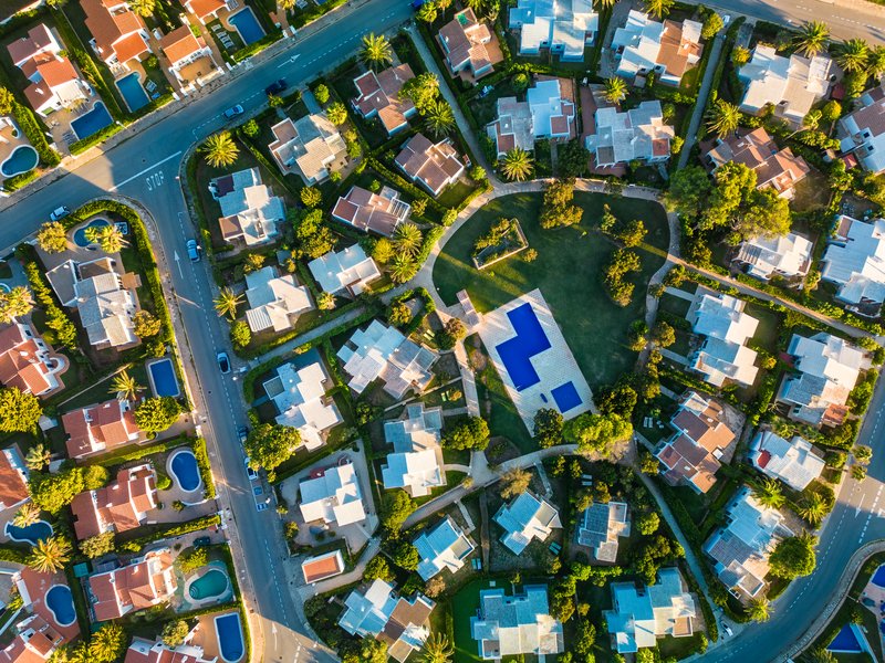 Toma aérea de vecindario